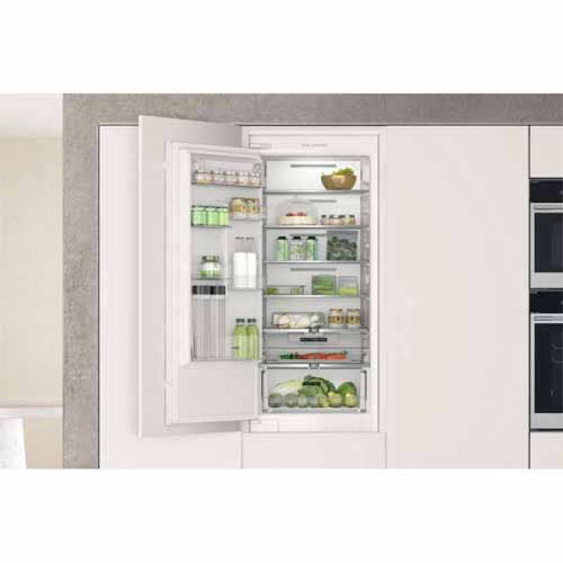 Холодильник  WHIRLPOOL WHC20T121