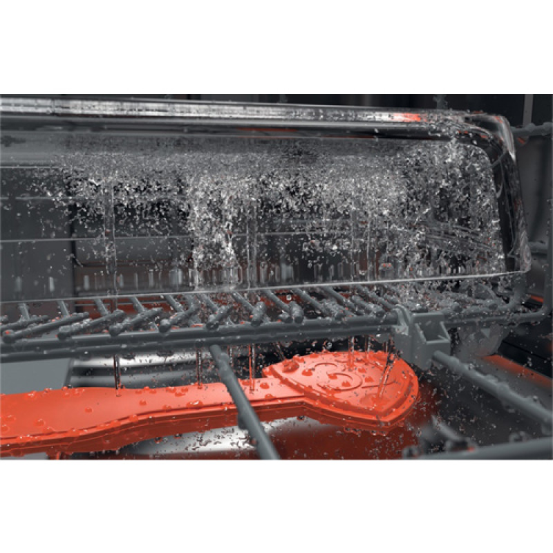 Посудомийна машина HOTPOINT ARISTON HI5020WEF