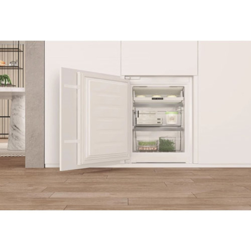 Холодильник  WHIRLPOOL WHC20T593