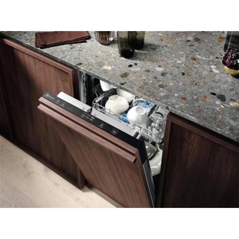 Посудомийна машина ELECTROLUX EDA22110L