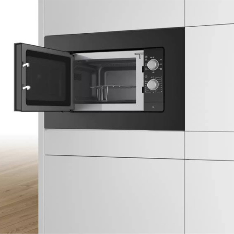 Мікрохвильова піч BOSCH BEL620MB3