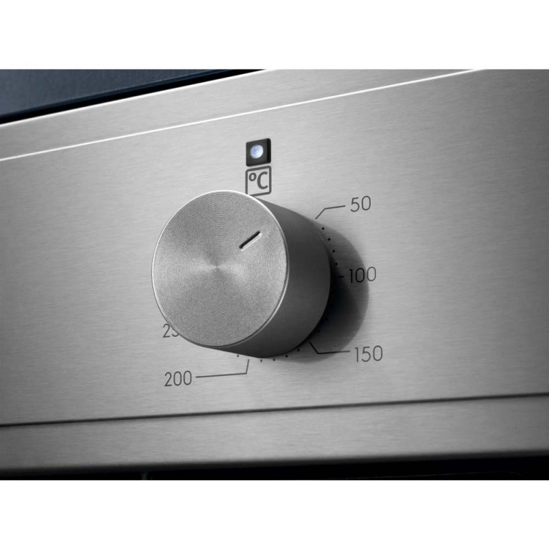Духова шафа ELECTROLUX EOF3H40BX 