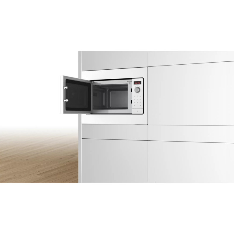Мікрохвильова піч BOSCH BFL523MW3