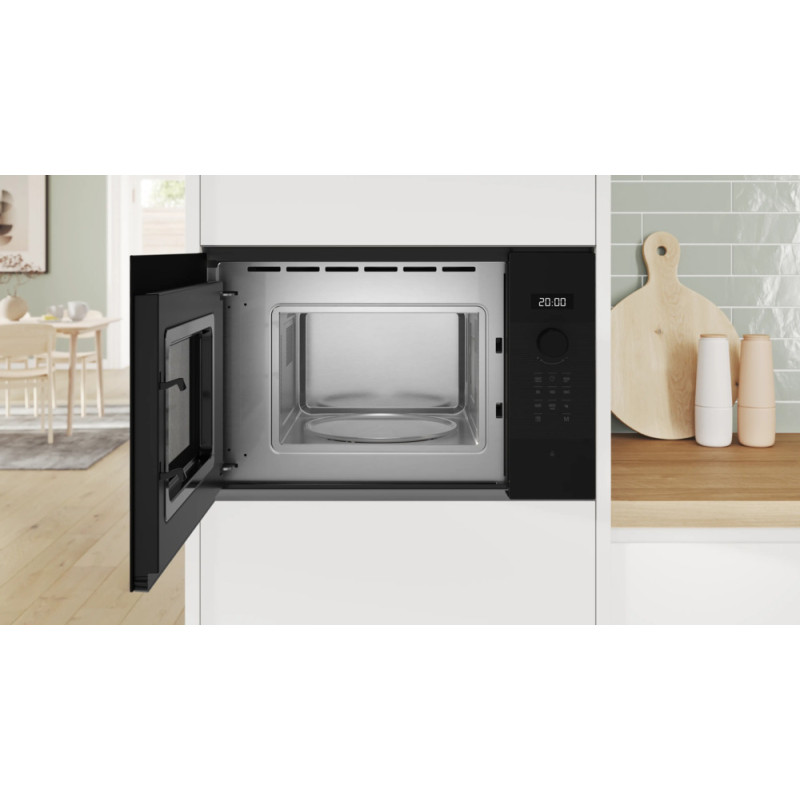 Мікрохвильова піч BOSCH BFL524MB2