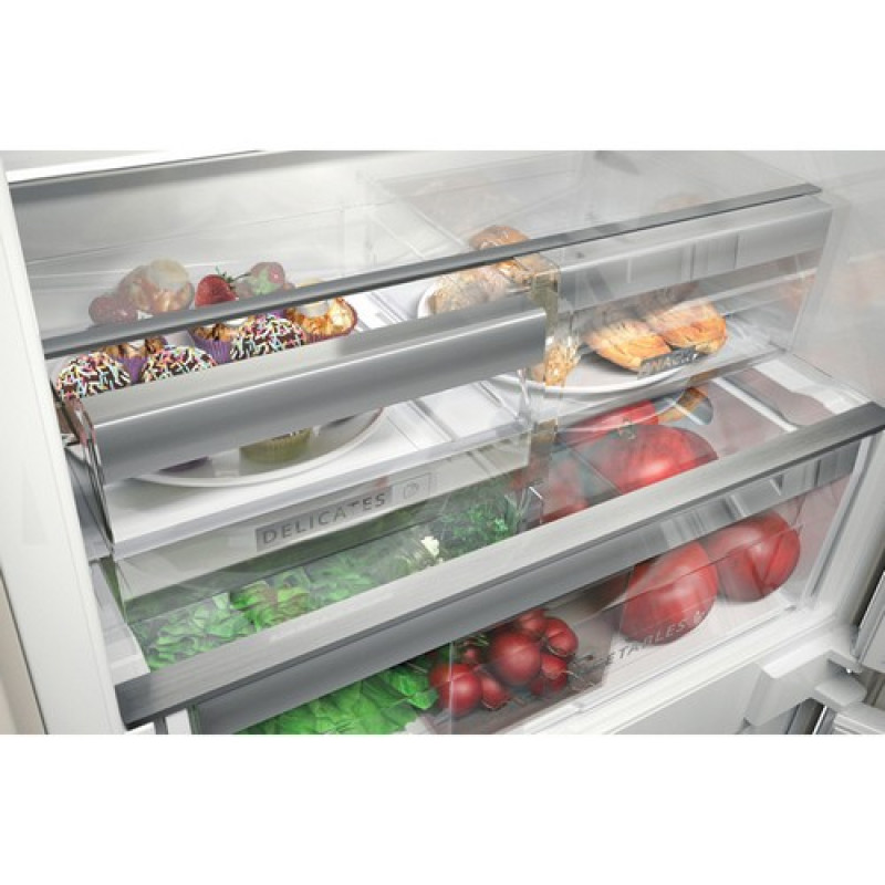 Холодильник  WHIRLPOOL SP40801EU