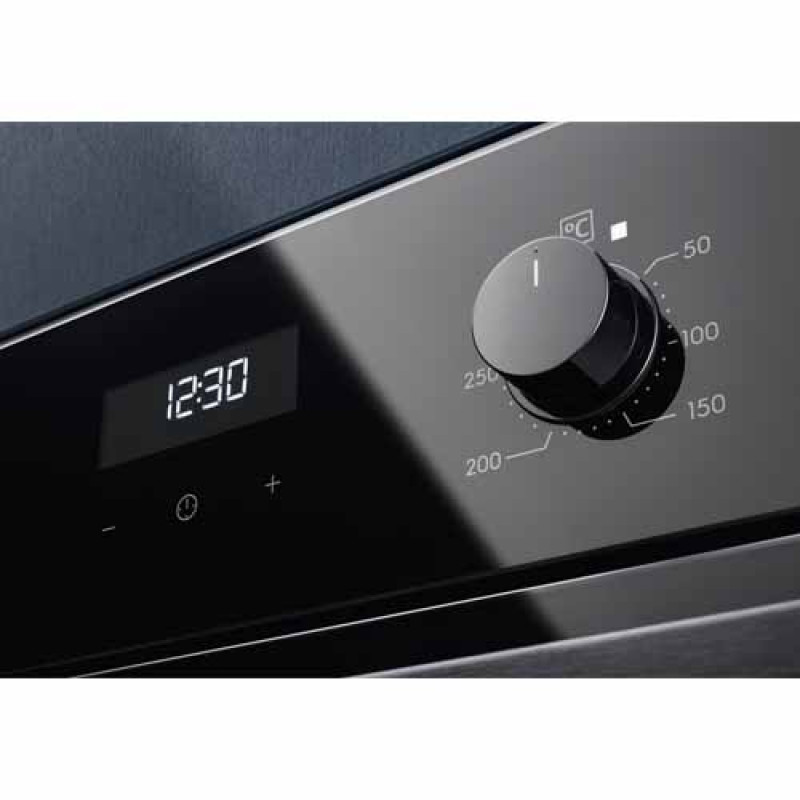 Духова шафа ELECTROLUX EOF5C50BZ 