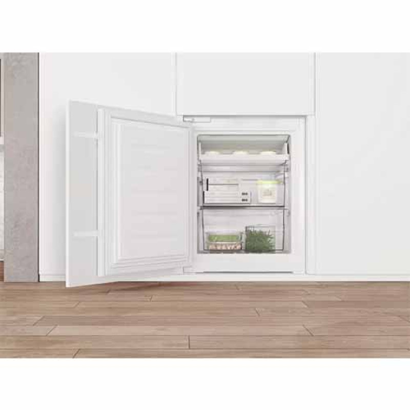 Холодильник  WHIRLPOOL WHC18T311